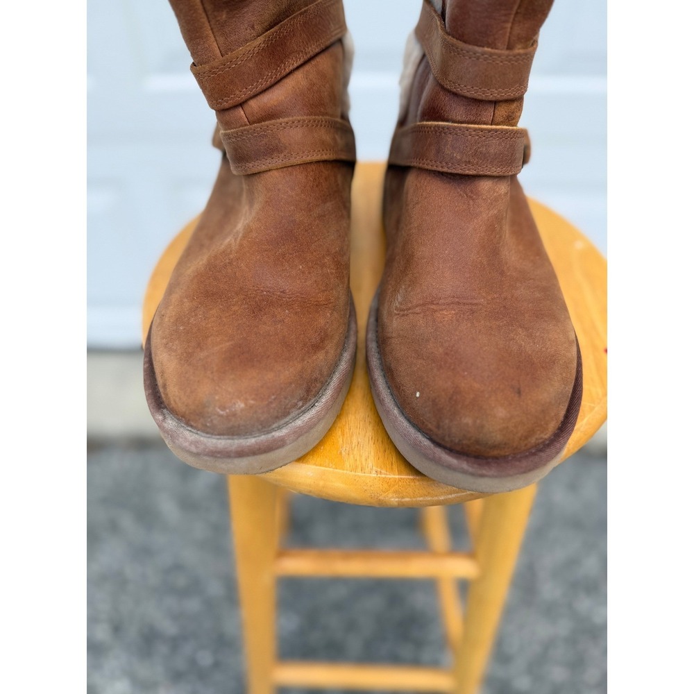 UGG Adirondack Tall Boots Chestnut Leather Shearling Lined Winter 1005380 Mens 9 - Picture 2 of 5